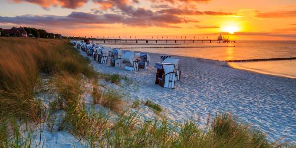 Strandkorb – Sonnen- und Windschutz an der Ostsee