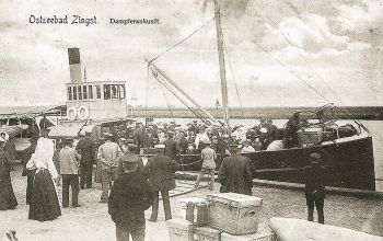 Segeldampfer im Hafen von Zingst um 1910