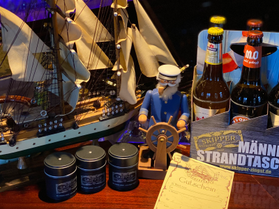 Weihnachtsgeschenke vom Skipper einfach unter skipper-zingst@email.de bestellen