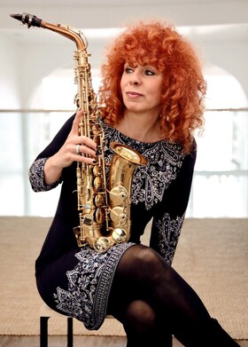 Tina Tandler CLUB: Jazz, Blues, Balladen - „Saxophon verliebt“ mit der Tina Tandler Band